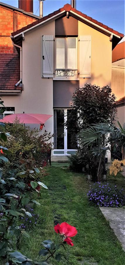 The Little House - Non Fumeur Apartment L'Hay-les-Roses Bagian luar foto